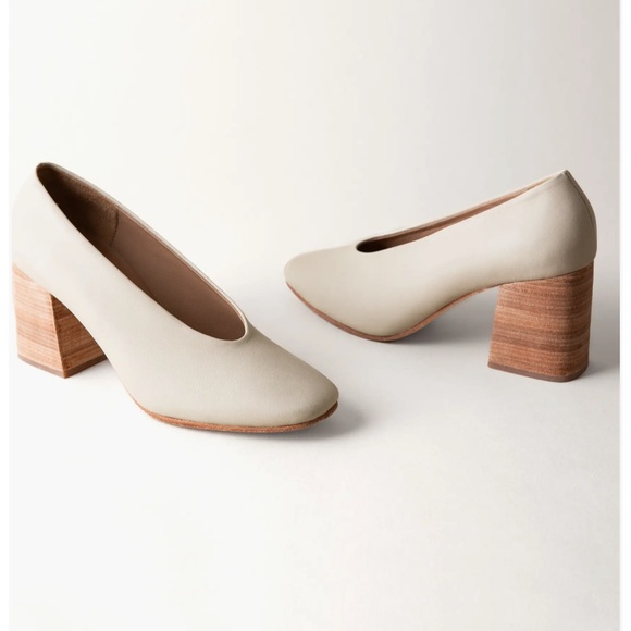 Huma Blanco Shoes - Huma Blanco "The Gabi" Leather Block Heel Pumps Bone/Light Cream - EU Size 40